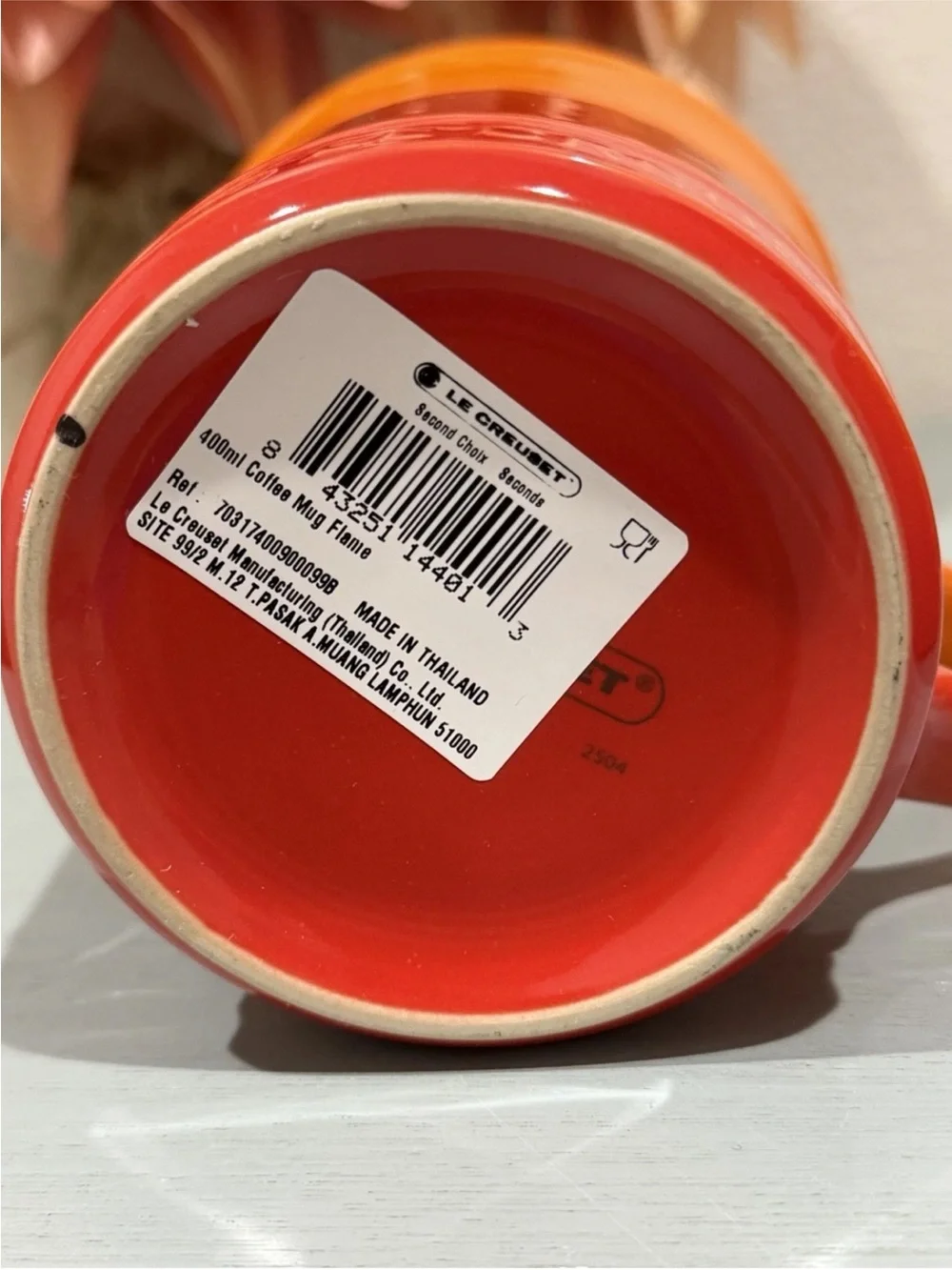 Le Creuset Stoneware Grand Teapot Flame 1.3L & 2 400ML Vancouver Coffee Mugs